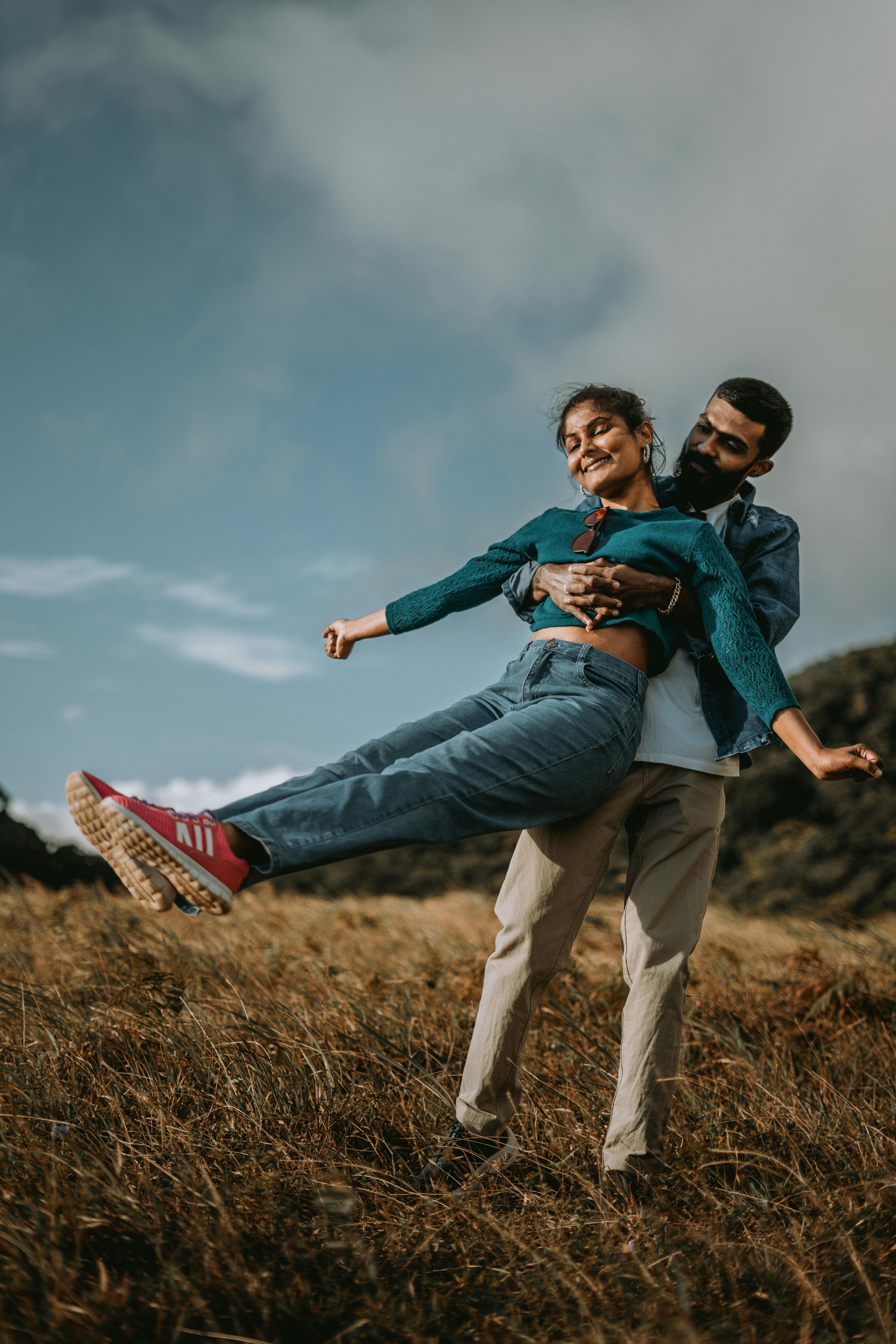 红桃视频官网首屏轮播第二张热播内容画面